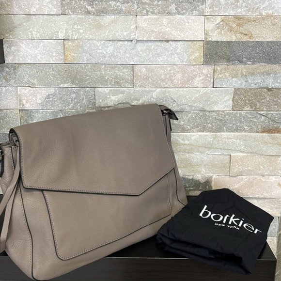 BOTKIER Cobble Hill Slouch Calfskin Leather Hobo - Picture 6 of 8